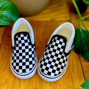 Vans Asher Checkerboard Slip-on Sneaker